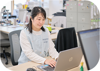 職場紹介の仕事風景